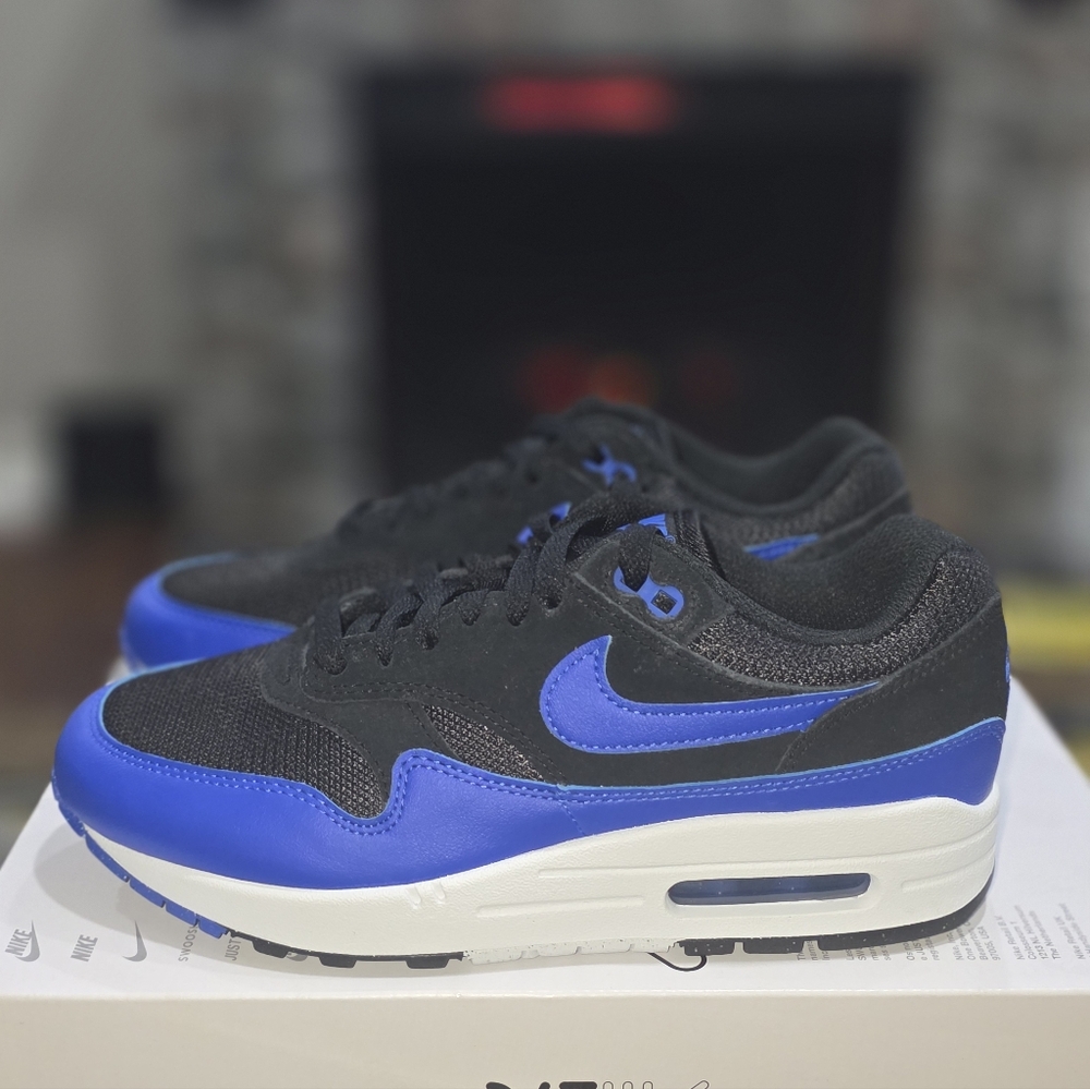 Nike Air Max 1 Essential Black Hyper Royal Sneakers New